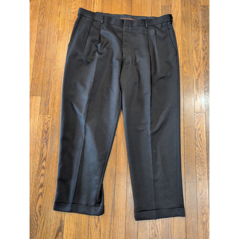 Haggar Mens 42x30 Black Expandable Waist Pleated Cuffed No-Iron Dress Pants